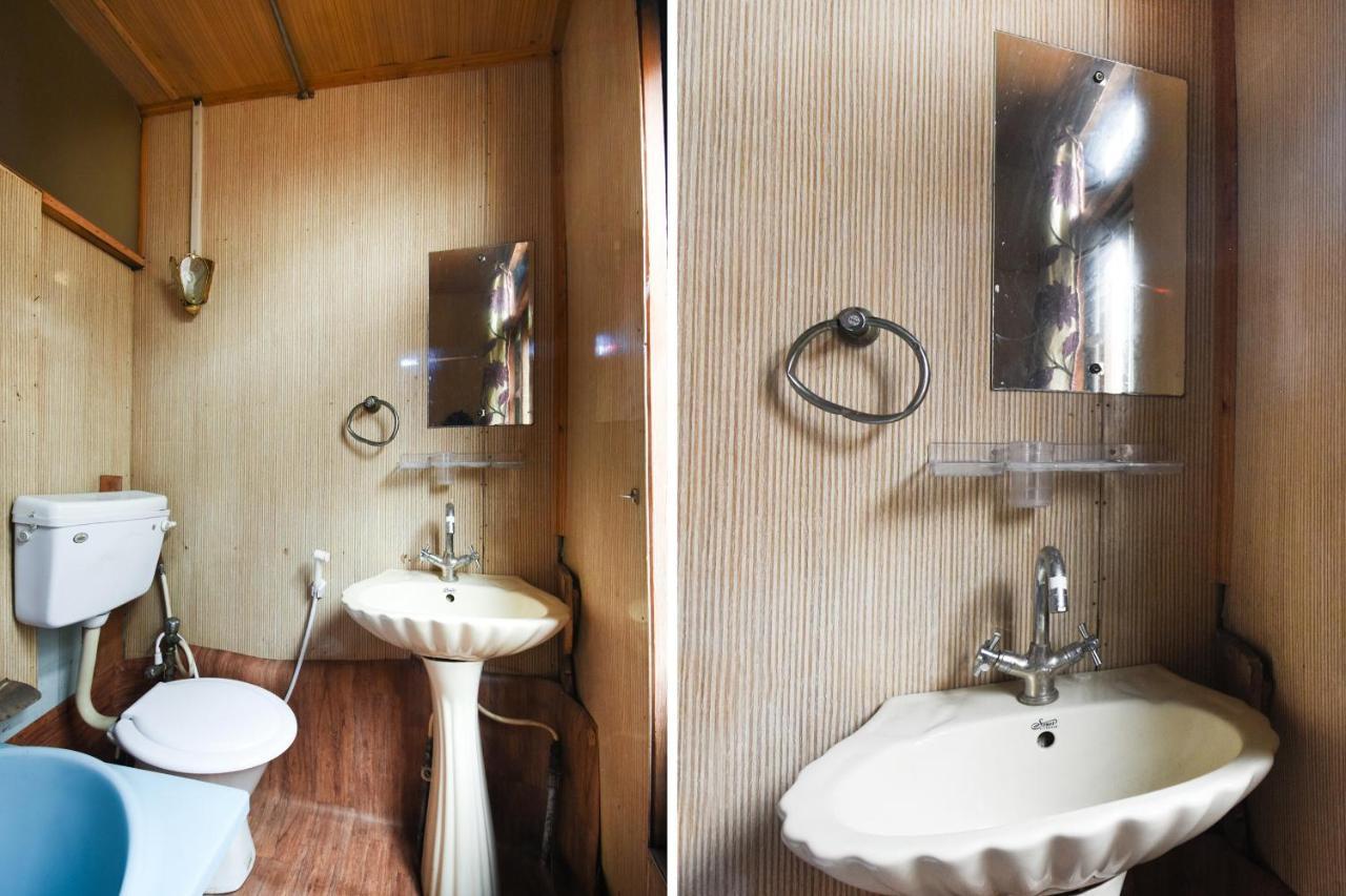 Oyo 66637 Merlin Group Of Houseboats Hotel Srinagar  Bagian luar foto